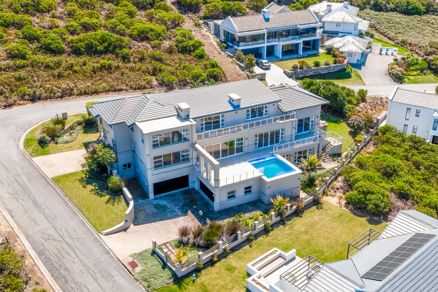 5 Bedroom Property for Sale in Pezula Golf Estate Western Cape